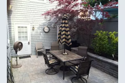56 Prospect Hill Street, Newport, RI 02840 - Photo 3