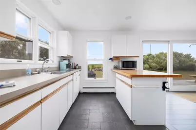 1409 Cooneymus Road, Block Island, RI 02807 - Photo 23