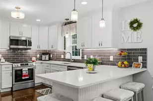 51 Bouchard Ln, Tiverton, RI 02878 - Photo 5