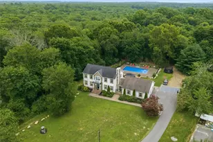 51 Bouchard Ln, Tiverton, RI 02878 - Photo 1