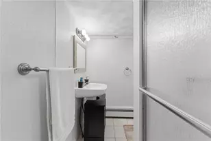 11 Gilmore St, Pawtucket, RI 02861 - Photo 17