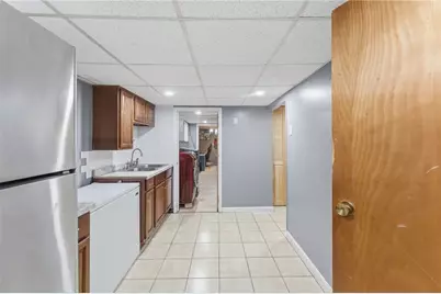 11 Gilmore Street, Pawtucket, RI 02861 - Photo 19