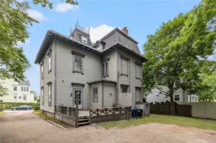 36 Ayrault St, Newport, RI 02840 - Photo 33