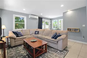 19 Cold Spring St, Providence, RI 02906 - Photo 7