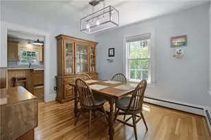 19 Cold Spring St, Providence, RI 02906 - Photo 11