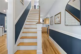 19 Cold Spring St, Providence, RI 02906 - Photo 3