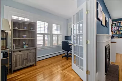19 Cold Spring Street, Providence, RI 02906 - Photo 5