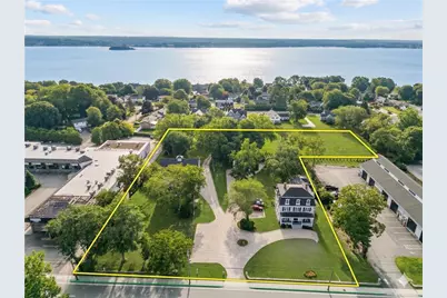 2967 East Main Road, Portsmouth, RI 02871 - Photo 1