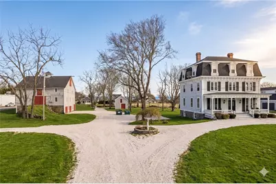 2967 East Main Road, Portsmouth, RI 02871 - Photo 3