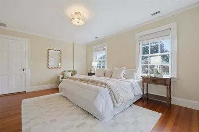 387 Wayland Avenue, Providence, RI 02906 - Photo 23