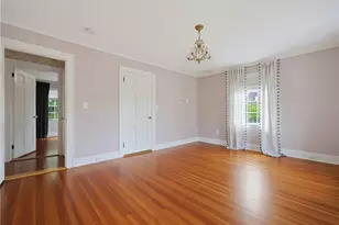 387 Wayland Ave, Providence, RI 02906 - Photo 31