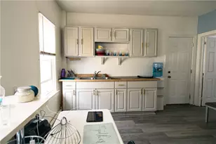 42 Calder St, Providence, RI 02907 - Photo 11
