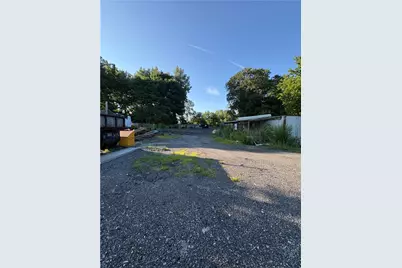 92 Irons Avenue, Johnston, RI 02919 - Photo 19