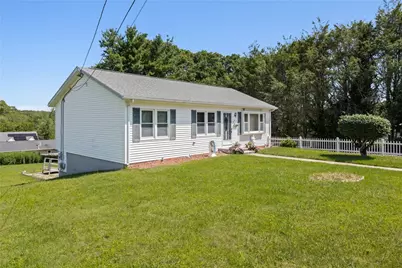 16 Sunrise Drive, Westerly, RI 02891 - Photo 3
