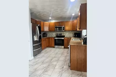 70 Fieldside Drive, Woonsocket, RI 02895 - Photo 5