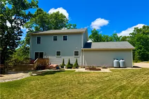 59 Small Pox Trail, Richmond, RI 02892 - Photo 3