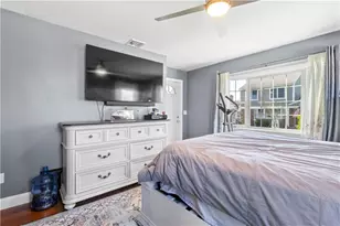 136 Windmill St, Pawtucket, RI 02860 - Photo 9