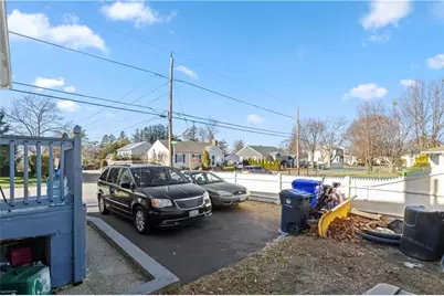 136 Windmill Street, Pawtucket, RI 02860 - Photo 23