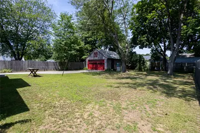 73 Lindy Avenue, East Providence, RI 02915 - Photo 29