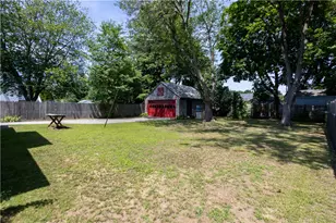 73 Lindy Ave, East Providence, RI 02915 - Photo 7