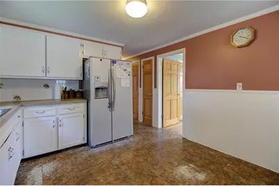 73 Lindy Avenue, East Providence, RI 02915 - Photo 23