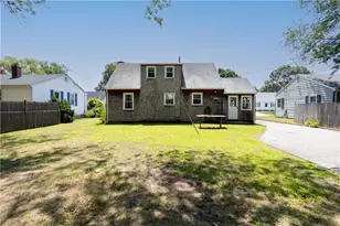 73 Lindy Ave, East Providence, RI 02915 - Photo 25