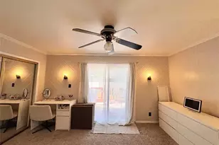 262 Pequot Ave, Warwick, RI 02889 - Photo 15