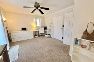 262 Pequot Ave, Warwick, RI 02889 - Photo 13