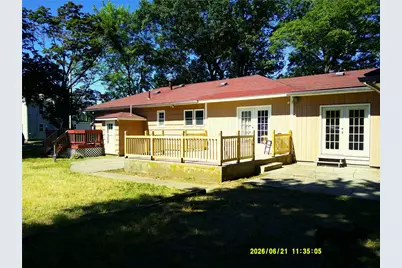 262 Pequot Avenue, Warwick, RI 02889 - Photo 21