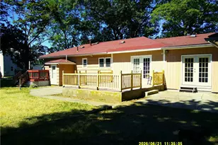 262 Pequot Ave, Warwick, RI 02889 - Photo 21