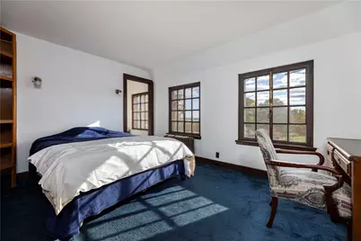 2180 Tower Hill Road, North Kingstown, RI 02874 - Photo 35