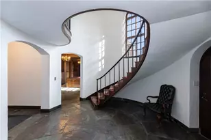 2180 Tower Hill Rd, North Kingstown, RI 02874 - Photo 19