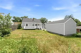 27 Norman St, Cumberland, RI 02864 - Photo 7