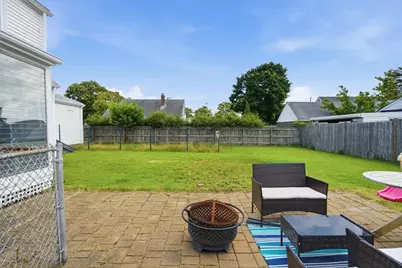 94 Westcott Avenue, Cranston, RI 02910 - Photo 23