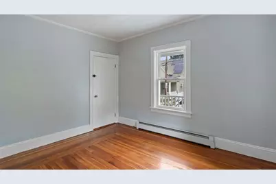 27 Hillside Avenue, Providence, RI 02906 - Photo 9