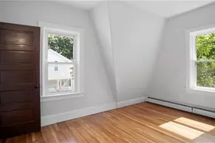 27 Hillside Ave, Providence, RI 02906 - Photo 21