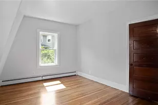 27 Hillside Ave, Providence, RI 02906 - Photo 23