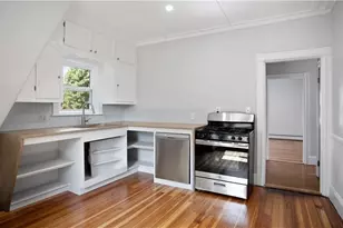 27 Hillside Ave, Providence, RI 02906 - Photo 17