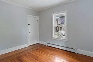 27 Hillside Ave, Providence, RI 02906 - Photo 9