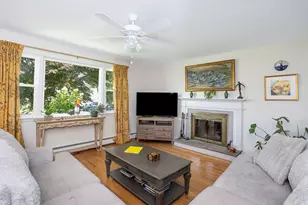 49 Evergreen Dr, Portsmouth, RI 02871 - Photo 7