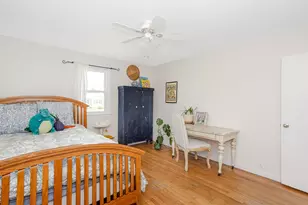49 Evergreen Dr, Portsmouth, RI 02871 - Photo 17