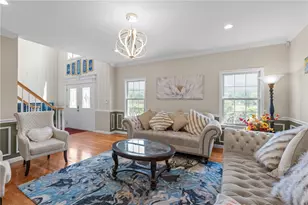 38 Steeple Ln, Lincoln, RI 02865 - Photo 5