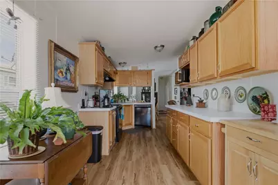 8 North Drive, Portsmouth, RI 02871 - Photo 3