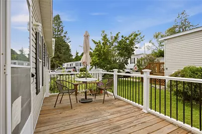 8 North Drive, Portsmouth, RI 02871 - Photo 31