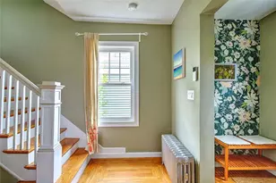 35 Sheffield Ave, Pawtucket, RI 02860 - Photo 19