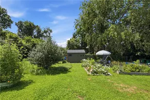 76 Redwood Rd, Portsmouth, RI 02871 - Photo 41