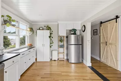 76 Redwood Road, Portsmouth, RI 02871 - Photo 9