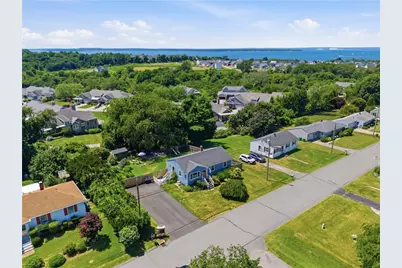 76 Redwood Road, Portsmouth, RI 02871 - Photo 43