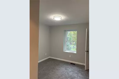 184 Avenue C #M2, Woonsocket, RI 02895 - Photo 9