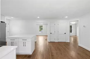 18 Teaberry Ln, Hopkinton, RI 02832 - Photo 11